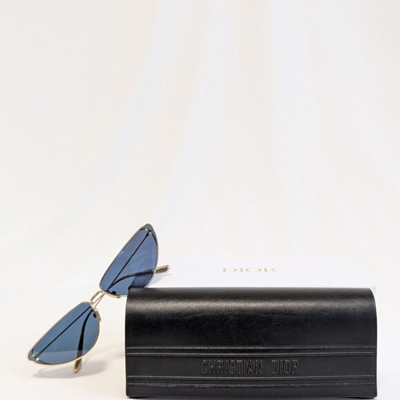 Authentic Dior Sunglasses - Picture 5 of 5